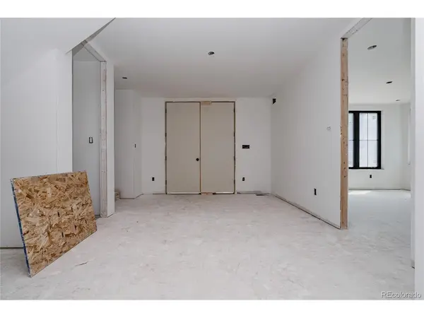 1935 Meade, Denver, CO 80211