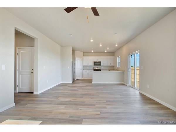 48120 Shetland, Bennett, CO 80102