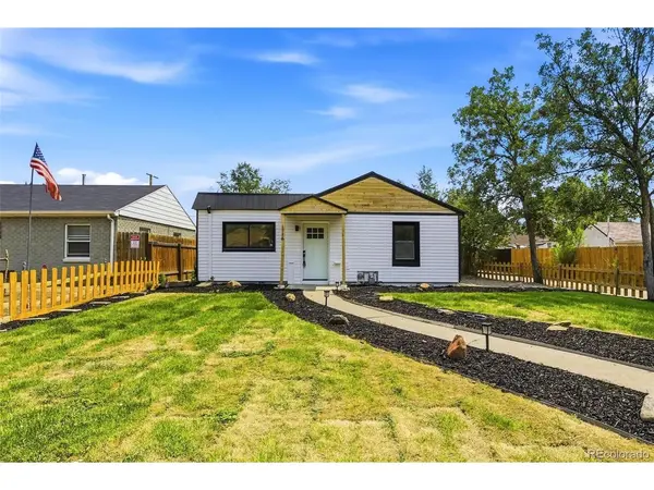 1716 Nome, Aurora, CO 80010