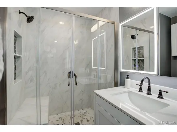 1204 S Uvalda, Aurora, CO 80012