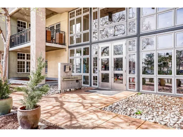 275 S Harrison #208, Denver, CO 80209