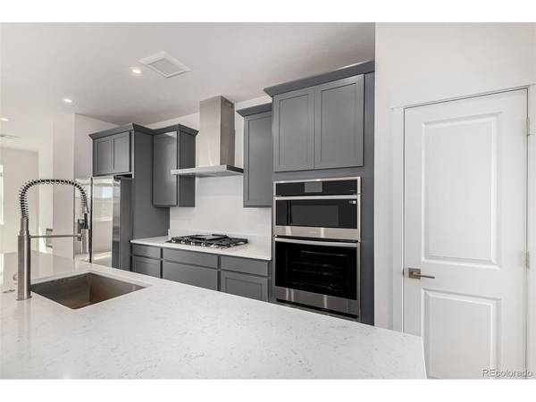 39 Ascent, Englewood, CO 80112