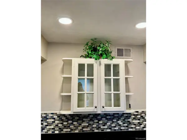 7665 E Eastman #110C, Denver, CO 80231