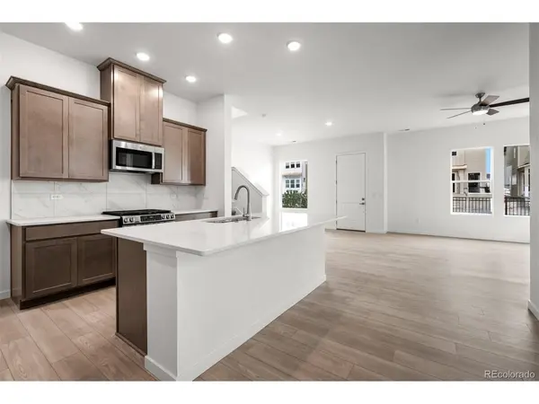 6633 Knapp, Colorado Springs, CO 80924