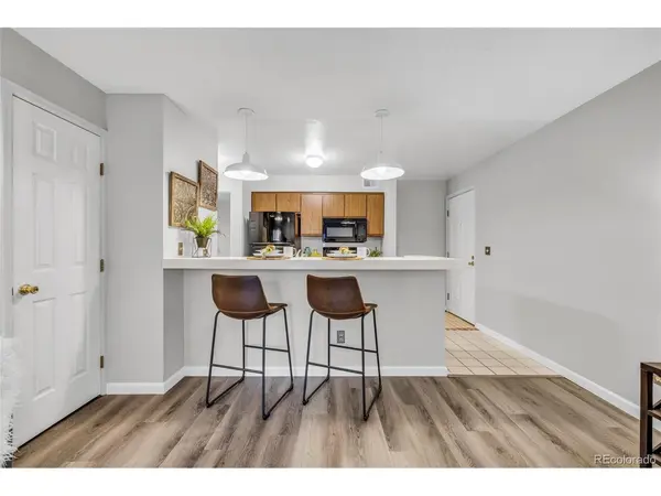 2575 S Syracuse #A106, Denver, CO 80231