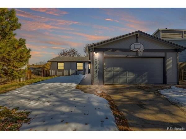 2744 S Pitkin, Aurora, CO 80013