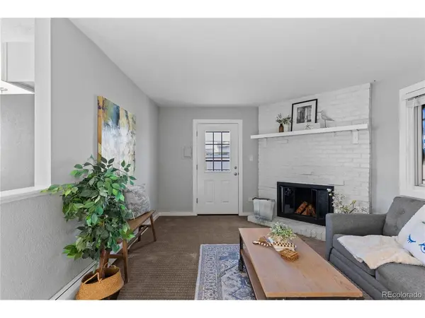 2700 S Holly #216, Denver, CO 80222