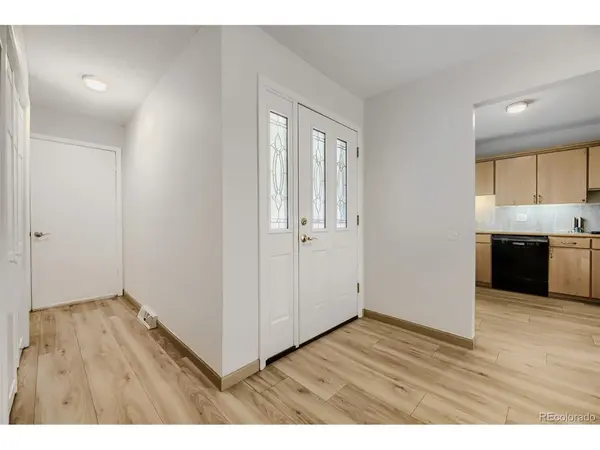 7496 W Cedar, Lakewood, CO 80226