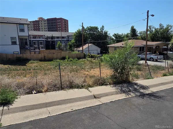 880 Winona, Denver, CO 80204