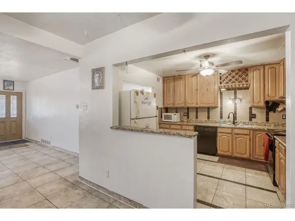 771 Troy, Aurora, CO 80011
