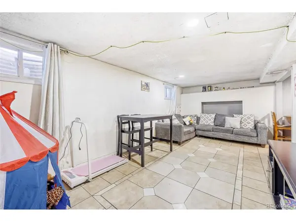 7391 Bronco, Denver, CO 80221