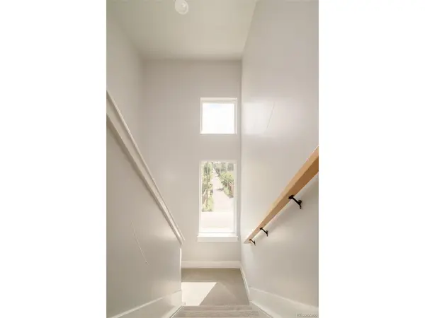 7035 E 38th #2, Denver, CO 80207