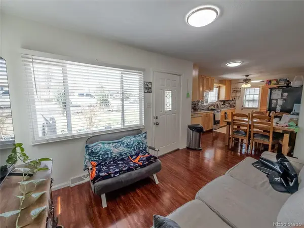 6736 Grove, Denver, CO 80221