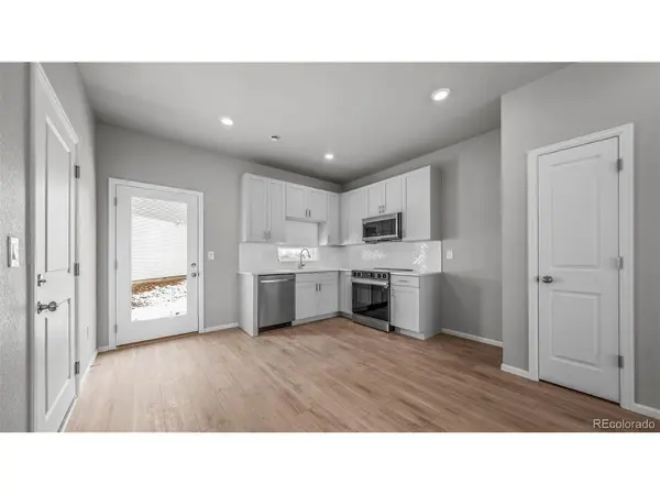 3407 Pearwood, Johnstown, CO 80534