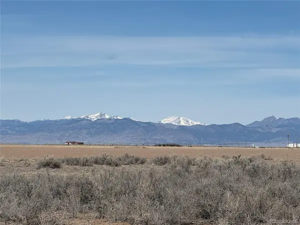 0 CR D.875, Center, CO 81125