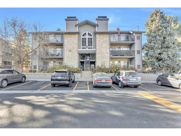 2575 S Syracuse #J108, Denver, CO 80231