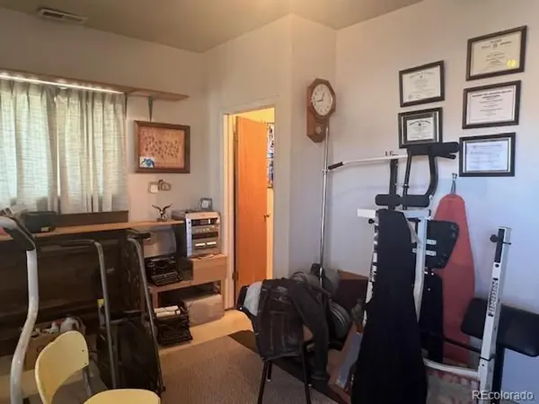 922 8th, Alamosa, CO 81101