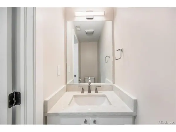 1320 Knox, Denver, CO 80204