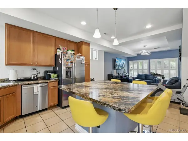 18619 E 50th, Denver, CO 80249
