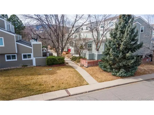 3077 29th #104, Boulder, CO 80301