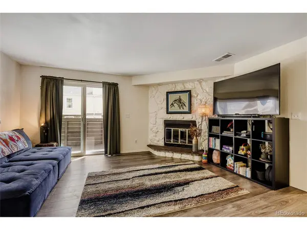 15594 E Arizona #208, Aurora, CO 80017
