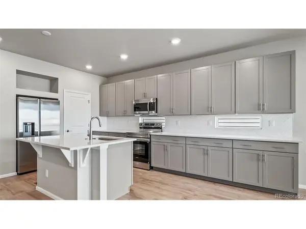 28689 E 4th, Watkins, CO 80137