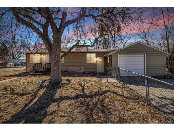 3110 W Bear Creek, Englewood, CO 80110