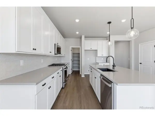 24382 E Atlantic, Aurora, CO 80016
