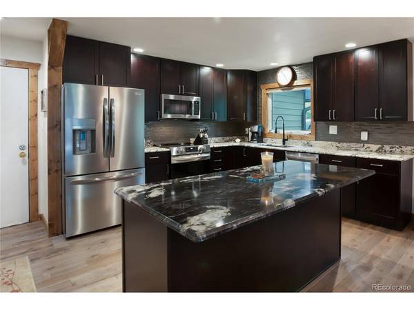 45 Barr Lake, Divide, CO 80814