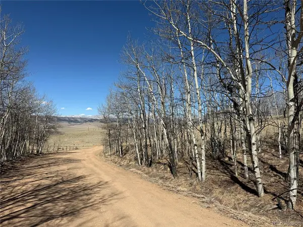 615 Caracara, Jefferson, CO 80456