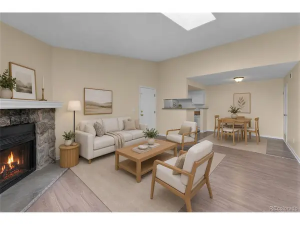 908 S Walden #206, Aurora, CO 80017