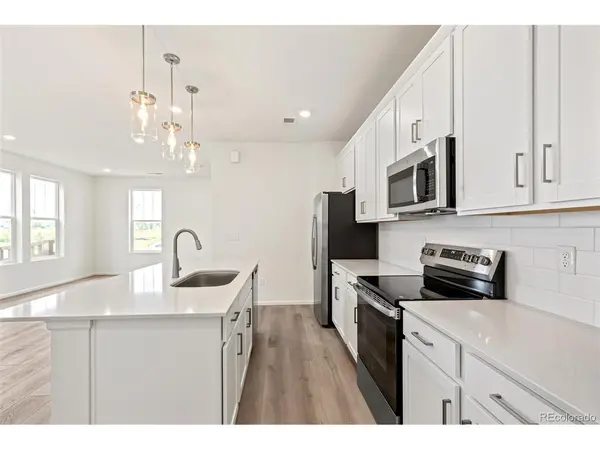 5753 N Lisbon, Aurora, CO 80019