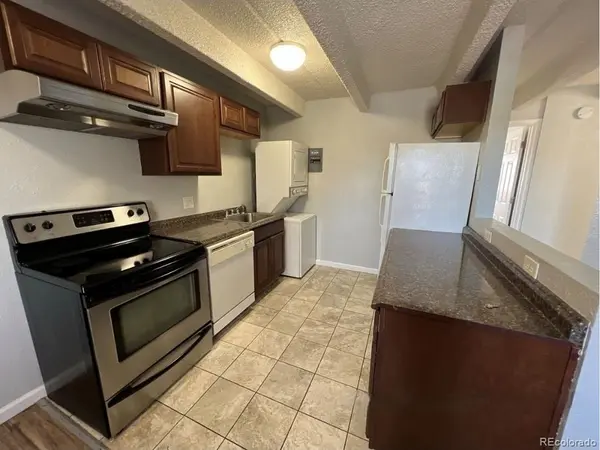 1180 Yosemite #307, Denver, CO 80220