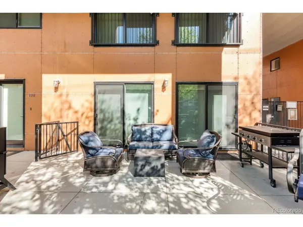 3295 Blake #102, Denver, CO 80205