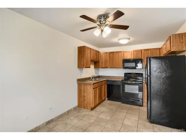 9155 E Center #2C, Denver, CO 80247
