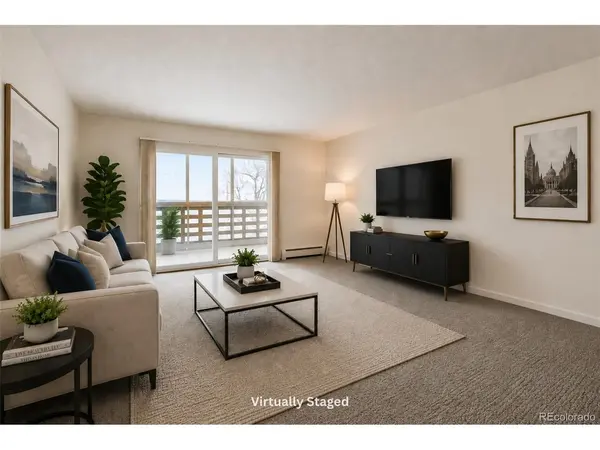 9155 E Center #2C, Denver, CO 80247