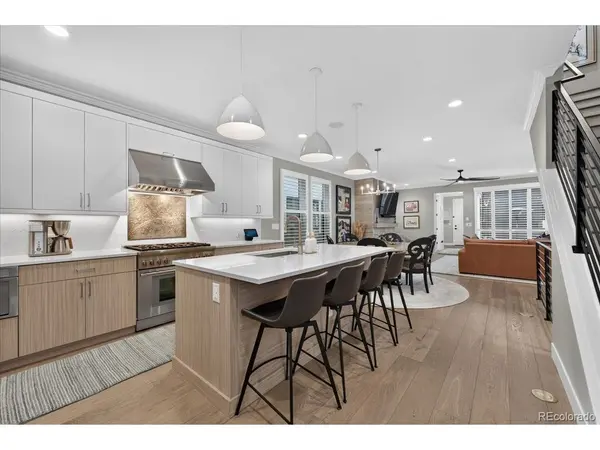 521 Adams, Denver, CO 80206