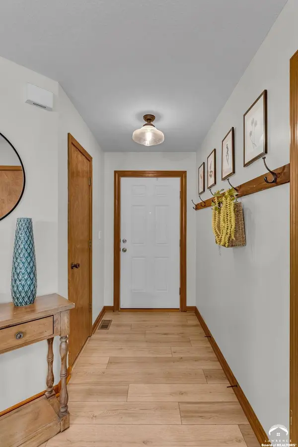 1016 Andover ST, Lawrence, KS 66049