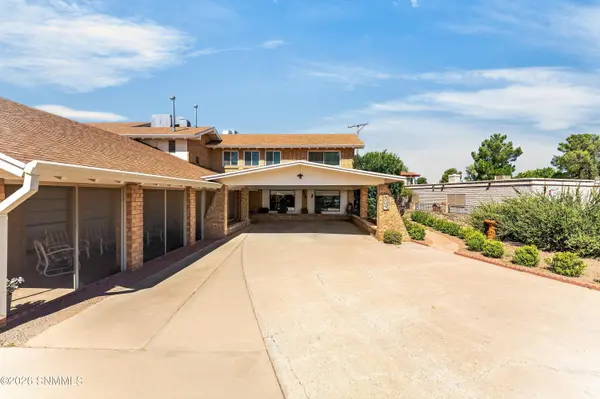 208 Magic Shadow DR, Santa Teresa, NM 88008