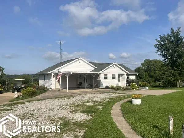 2361 Dakota AVE, Mount Pleasant, IA 52641