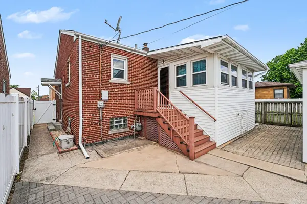 2111 Stanton Avenue, Whiting, IN 46394