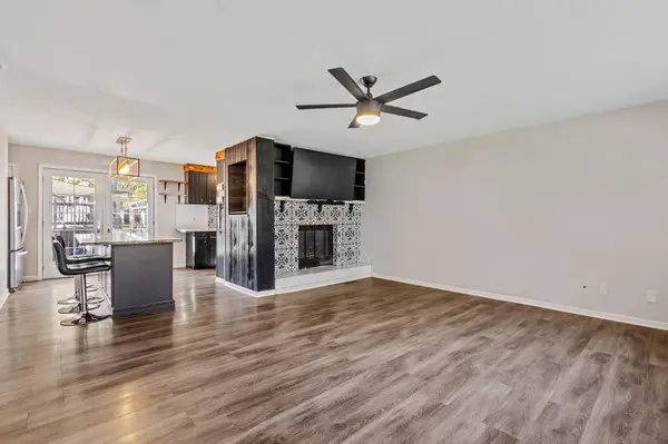 7562 Montana Street, Merrillville, IN 46410
