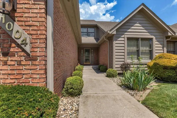 1004 Muirfield CT, Schererville, IN 46375