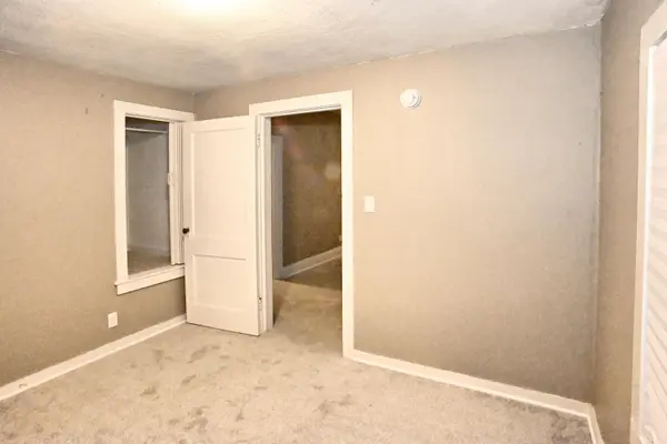 207 N Ash ST, Hobart, IN 46342