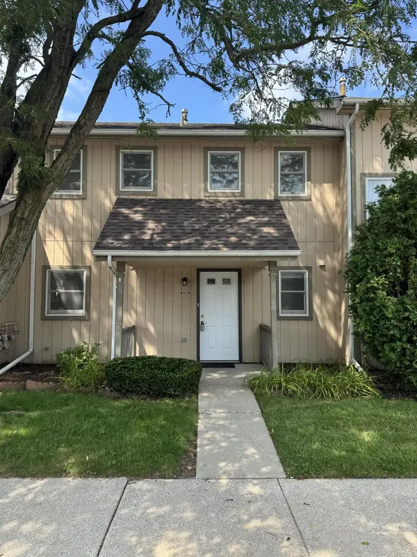 6096 Maryland ST, Merrillville, IN 46410