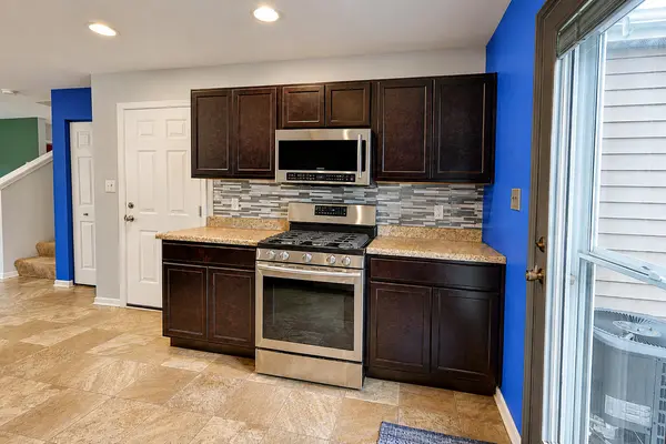 13950 Paramount Way, Cedar Lake, IN 46303