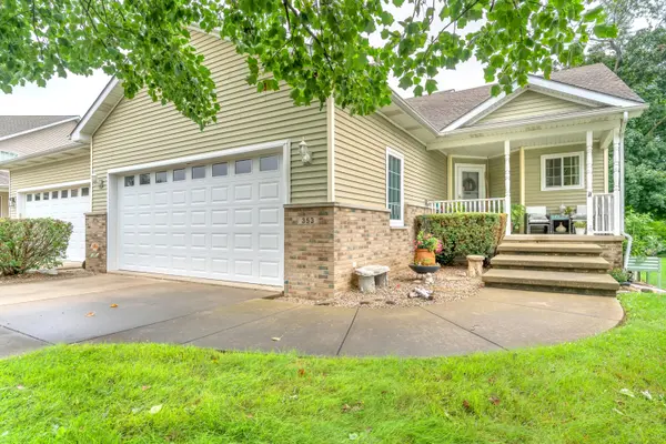 353 Taylor LN, Valparaiso, IN 46383