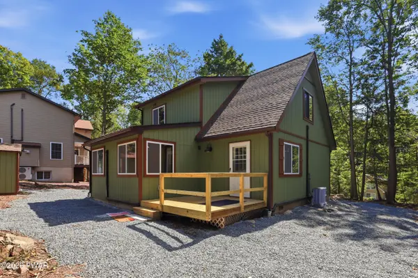1170 Wallenpaupack DR, Lake Ariel, PA 18436