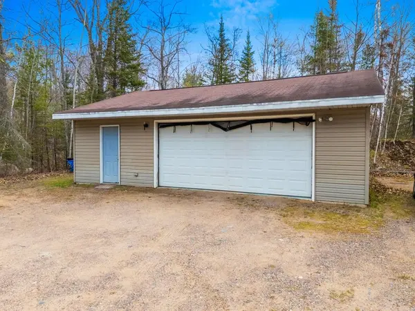15110 OTTO LN, Mountain, WI 54149