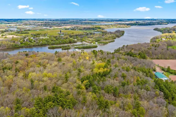OLD MILITARY RD, De Pere, WI 54115-0000